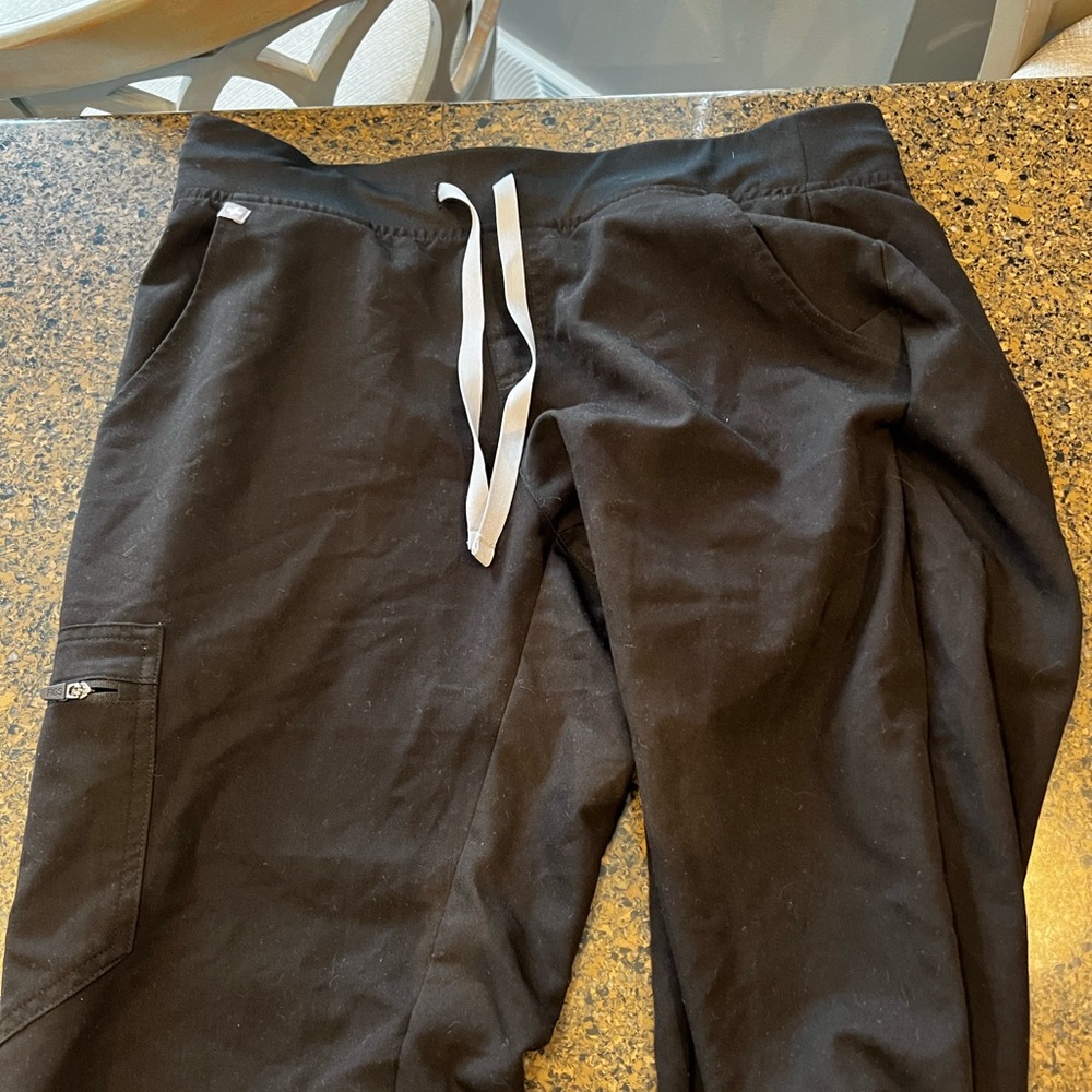Figs jogger scrubs